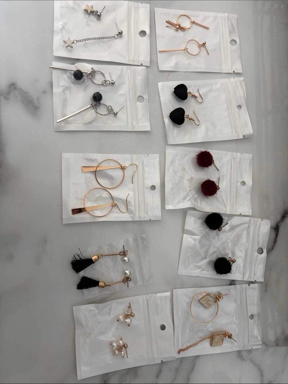 Mixed Women's 10 Earring Set — Black, Gold, Red, White